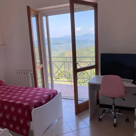 Tra Mare E Monti! Bed & Breakfast Finocchito